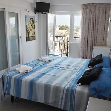 Hotel Rocamar 2*