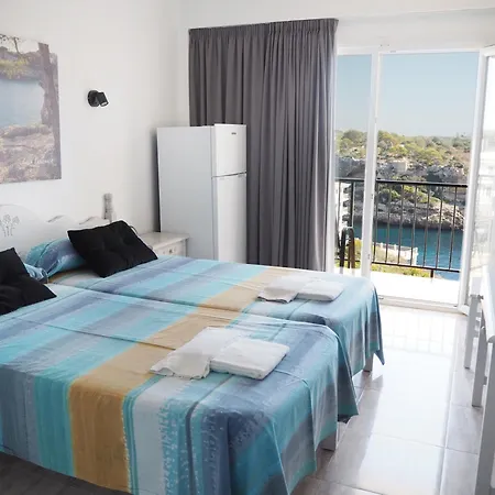 Hotel Rocamar 2*